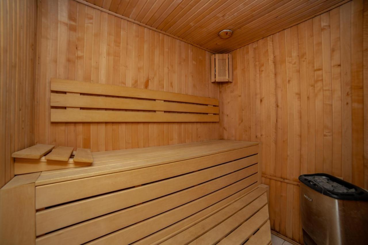Katerynyska 2 Level Apartment With Sauna Одеса Екстериор снимка