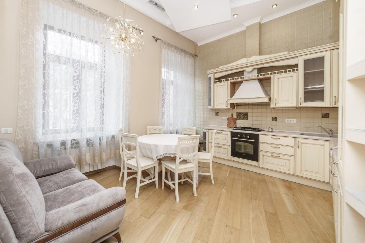 Katerynyska 2 Level Apartment With Sauna Одеса Екстериор снимка